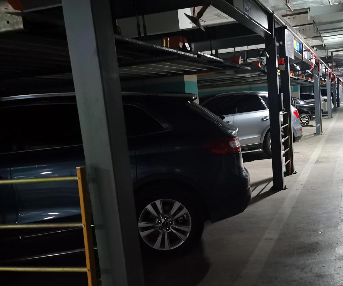 雙柱簡(jiǎn)易升降類立體停車位短租.jpg