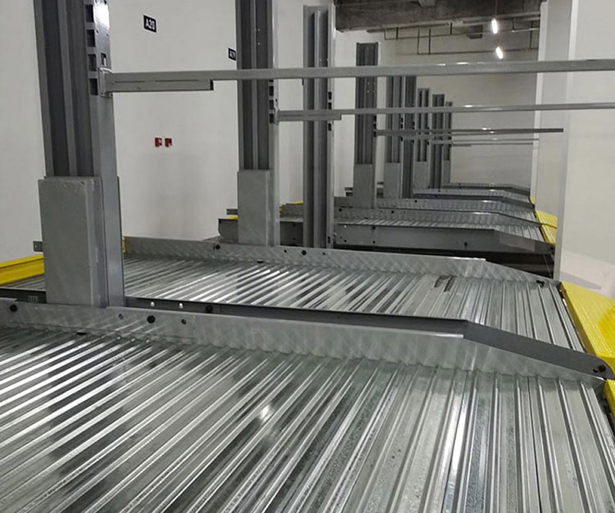 鎮(zhèn)遠建設立體車庫方法