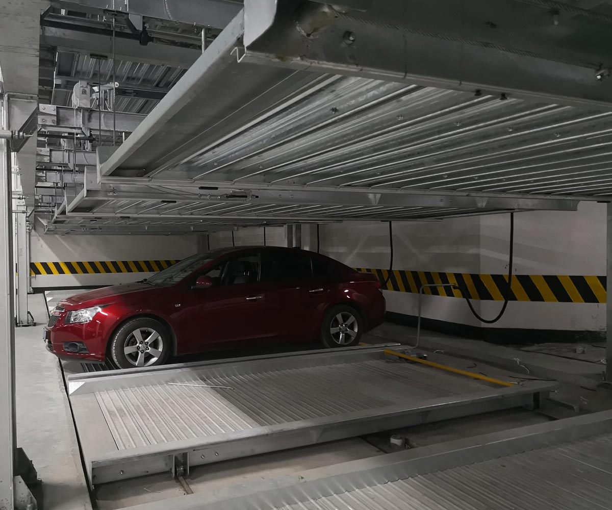 溫江負(fù)一正四地坑式五層升降橫移式機械車庫